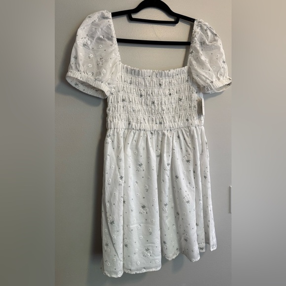 NWT Altard State White Floral Smocked Dress - Picture 1 of 4